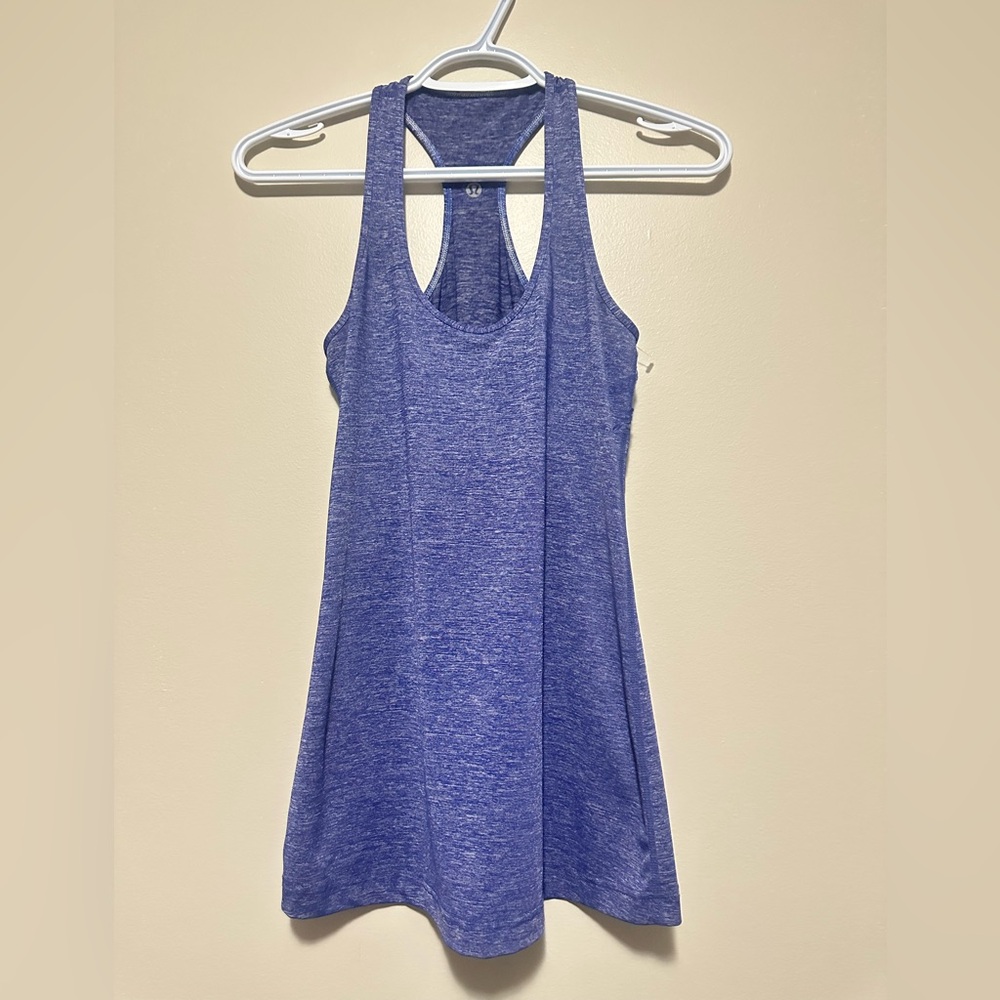 Lululemon tank top Size 4-6